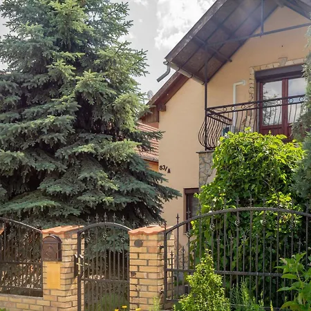 Karneval Vendeghaz Feriehus *